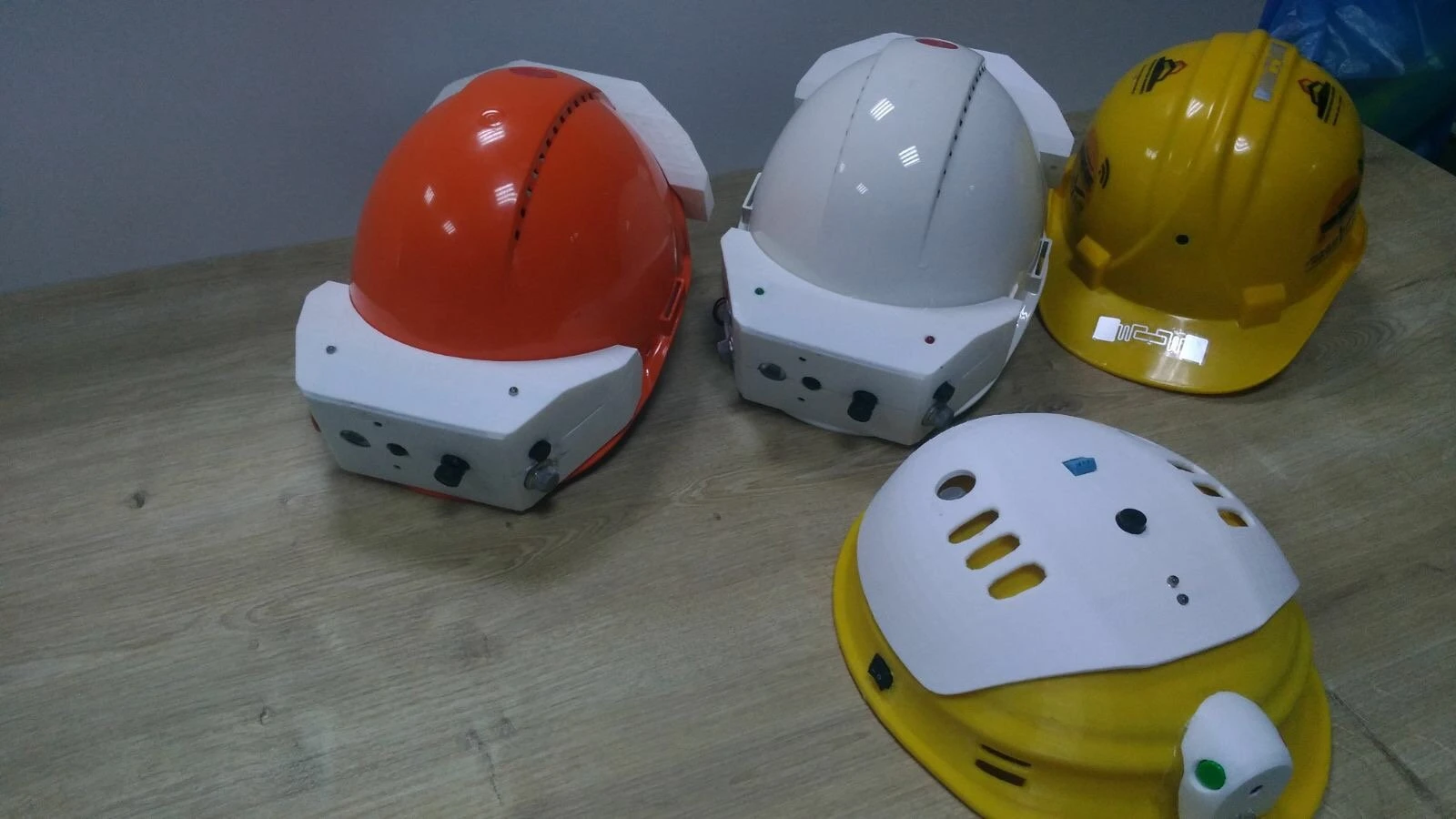 Farklı baret prototipleri