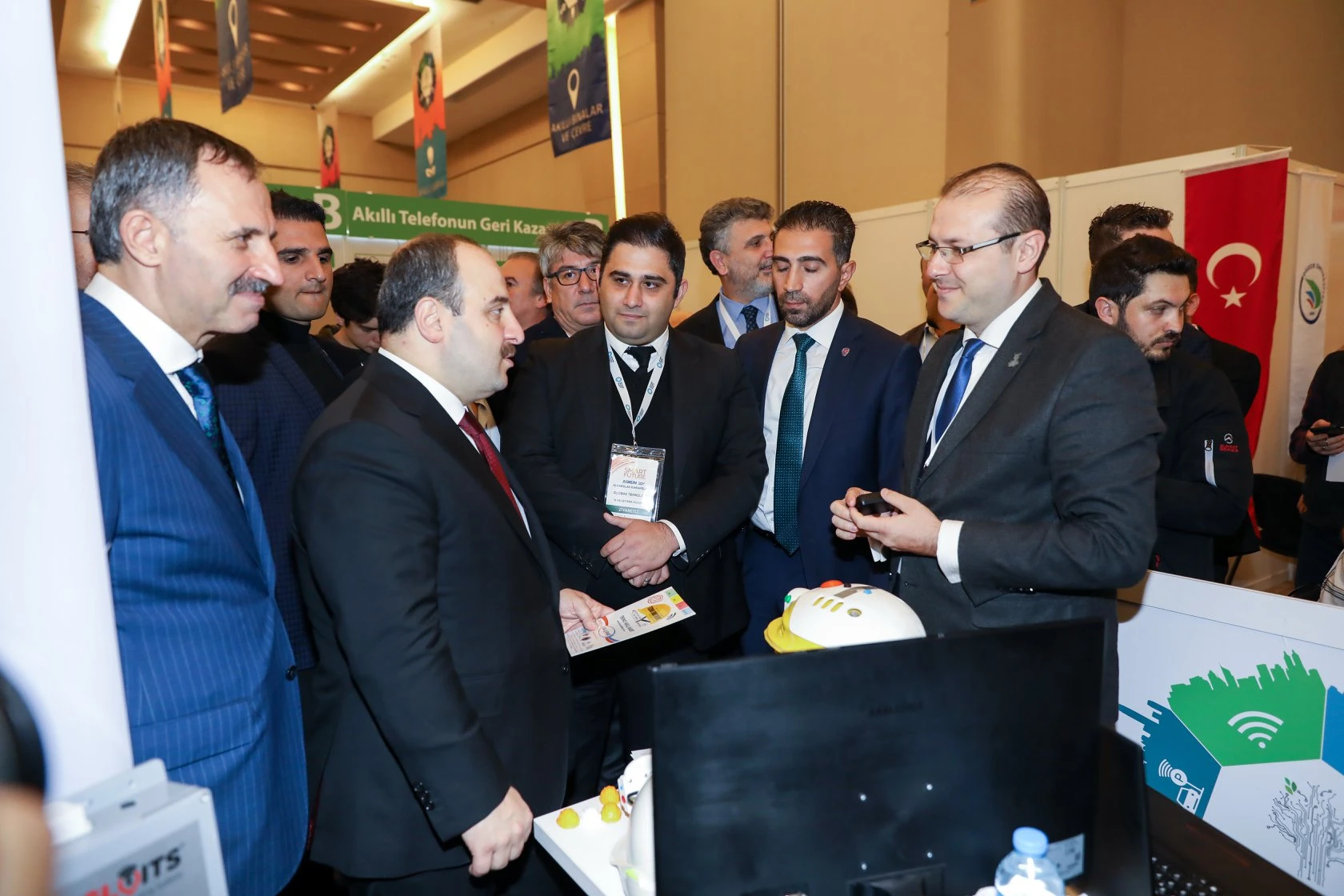 Ürün tanıtımı ve görüşmeler